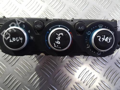 Used Climate control Climate control FORD FOCUS II (DA_, HCP, DP) 1.6 TDCi (100 hp) 35670629 35670629