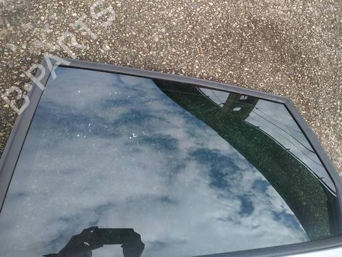 Used Rear left door window Rear left door window 35309404 35309404