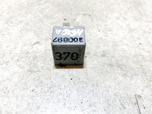 other-audi-a6-c5-4b2-4b4-1997-1998-1999-2000-2001-2002-2003-2004-2005-33100253 main image