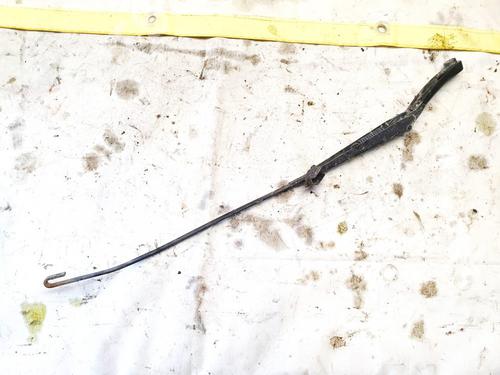 Used Front windshield wiper arm Front windshield wiper arm 32913208 32913208