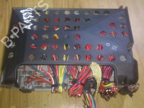 fuse-box-opel-zafira-a-mpv-t98-1999-2000-2001-2002-2003-2004-2005-2006-33496393 main image