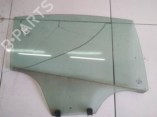 Used Rear right door window Rear right door window 37597921 37597921