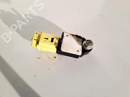 Used Electronic module Electronic module TOYOTA AYGO (_B1_) 1.4 D-4D (WNB10_, WNB10R) (54 hp) 32887411 32887411