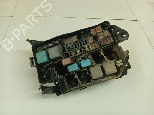 Used Fuse box Fuse box TOYOTA RAV 4 III (_A3_) 2.2 D 4WD (ALA30_, ALA30R) (136 hp) 36518256 36518256