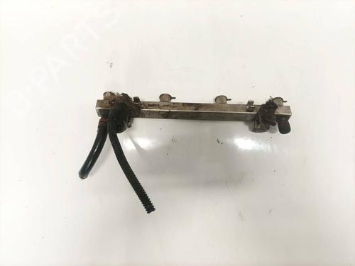 Used Injection rail Injection rail OPEL ASTRA H (A04) 1.4 (80 hp) 35214257 35214257