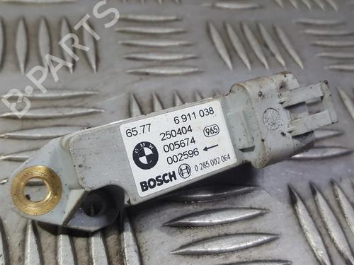 Used Electronic module Electronic module BMW X5 (E53) 4.4 i (320 hp) 33496260 33496260
