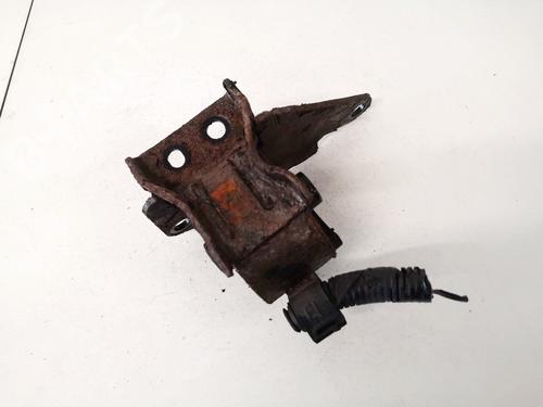 Used Engine mount Engine mount TOYOTA AVENSIS VERSO (_M2_) 2.0 D (CLM20_, CLM20R) (116 hp) 32893980 32893980