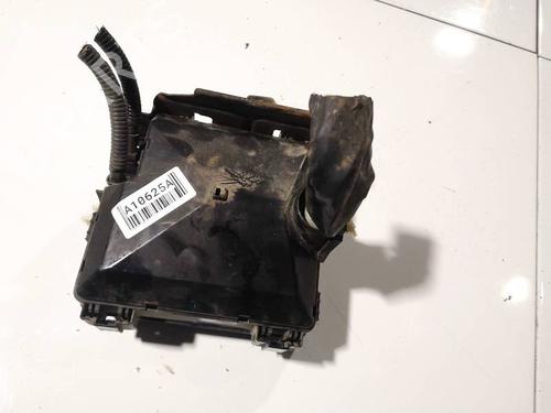 Used Fuse box HONDA FR-V (BE) 2.2 i CTDi (BE5) (140 hp) 32554040