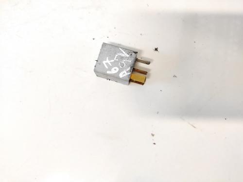 other-toyota-verso-_r2_-2009-2010-2011-2012-2013-2014-2015-2016-2017-2018-33087444 main image