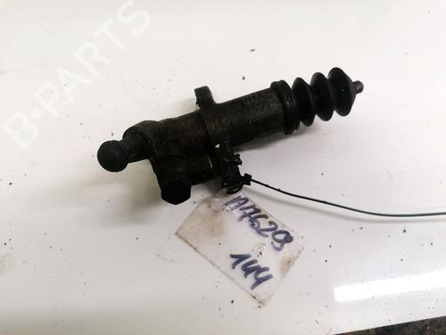 Used Clutch slave cylinder Clutch slave cylinder MITSUBISHI CARISMA (DA_) 1.6 (DA1A) (99 hp) 35475088 35475088
