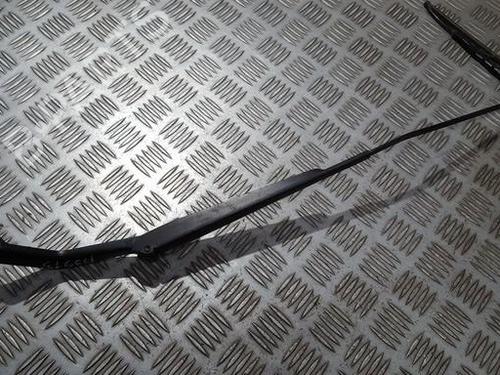 front-windshield-wiper-arm-nissan-almera-ii-hatchback-n16-2000-33501995 main image