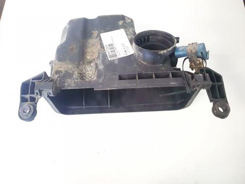 Used Air filter box Air filter box TOYOTA YARIS (_P1_) 1.0 (SCP10_, SCP10R) (68 hp) 35518995 35518995