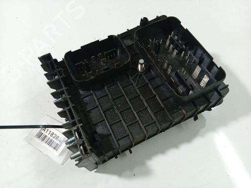 Fuse box VW GOLF V (1K1) 1.9 TDI | BP39734518E1 - Image 4