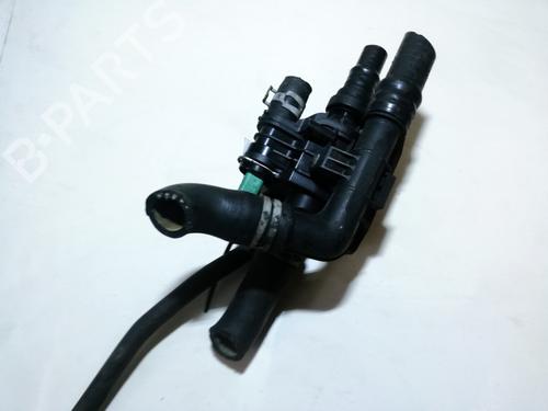 Used Thermostat housing Thermostat housing 35689687 35689687