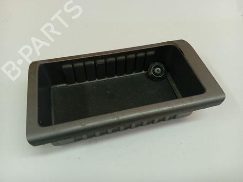 Porta-luvas Porta-luvas OPEL VECTRA C (Z02) 1.9 CDTI (F69) (150 hp) 34739067 34739067
