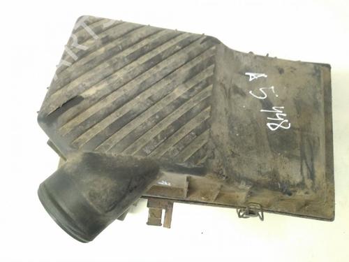 Used Air filter box Air filter box VW PASSAT B3/B4 Variant (3A5, 35I) 1.8 (90 hp) 35864130 35864130