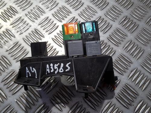 fuse-box-audi-a4-b6-8e2-2000-2001-2002-2003-2004-2005-33497272 main image