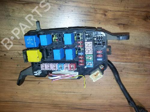 fuse-box-hyundai-getz-tb-2001-2002-2003-2004-2005-2006-2007-2008-2009-2010-2011-33508113 main image