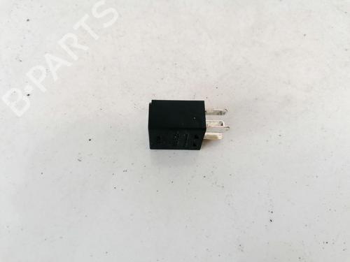 Electronic sensor FORD MONDEO III (B5Y) 2.0 TDCi | BP32878607M84 - Image 2