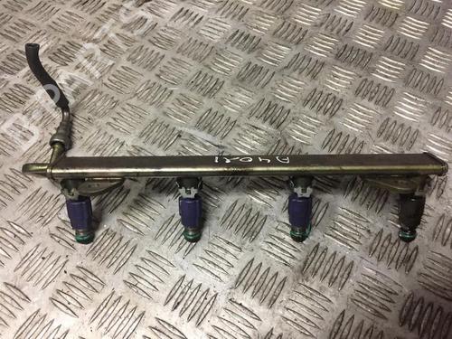 Used Injection rail Injection rail NISSAN PRIMERA Hatchback (P12) 2.0 (140 hp) 35697133 35697133
