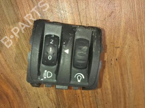 Used Switch Switch RENAULT SCÉNIC II (JM0/1_) 1.9 dCi (125 hp) 35681988 35681988