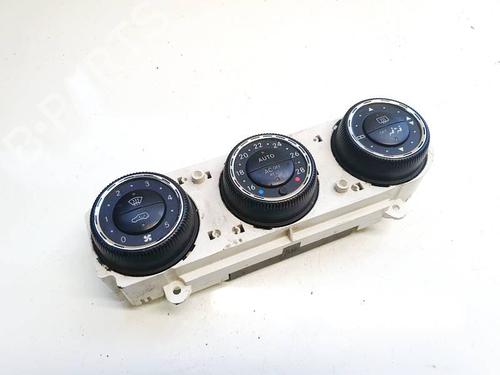 Used Climate control Climate control MERCEDES-BENZ M-CLASS (W163) ML 400 CDI (163.128) (250 hp) 35880299 35880299