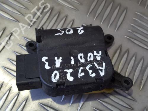 Used Electronic module Electronic module AUDI A3 (8P1) 1.9 TDI (105 hp) 33492664 33492664