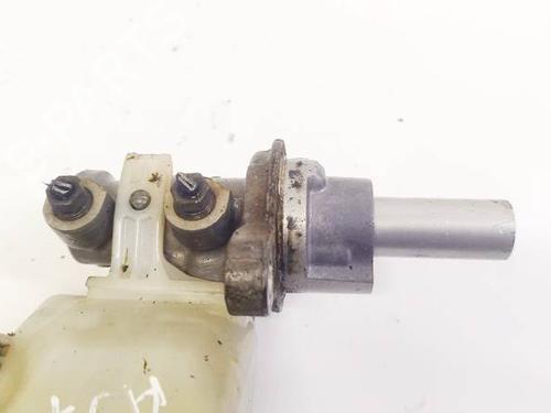 Used Brake master cylinder Brake master cylinder FIAT PUNTO EVO (199_) 1.3 D Multijet (199AXD1B, 199AXD1A, 199BXD1B, 199BXD1A,... (90 hp) 35148336 35148336