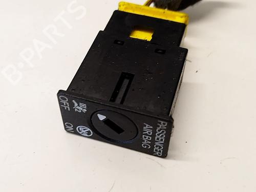 Used Switch Switch 37687505 37687505