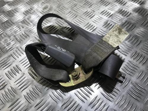 rear-center-seatbelt-daihatsu-gran-move-g3-1996-35669269 main image