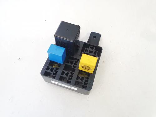Used Fuse box Fuse box HYUNDAI TRAJET (FO) 2.0 CRDi (113 hp) 32900254 32900254