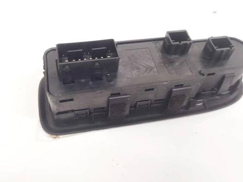Switch CITROËN C5 III (RD_) 2.0 HDi (RDRHD8, RDRHDJ, RDRHR8, RDRHRJ) | BP32618295I30