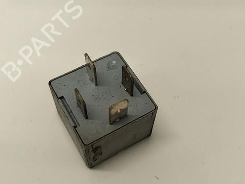 Used Electronic sensor Electronic sensor AUDI A6 C5 (4B2, 4B4) 2.5 TDI (150 hp) 33488585 33488585