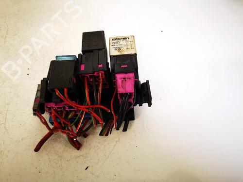 Fuse box VW PASSAT B5.5 (3B3) 1.9 TDI | BP36174067E1 - Image 2
