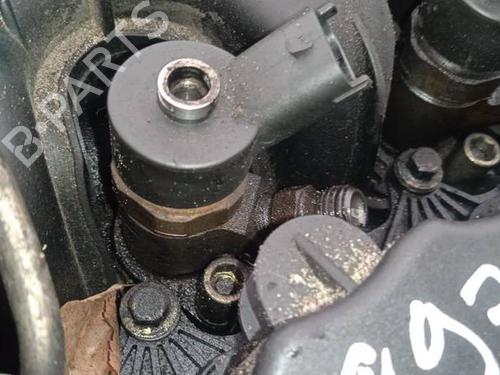Used Injector Injector FORD FOCUS C-MAX (DM2) 1.6 TDCi (109 hp) 35272262 35272262