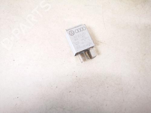 Used Electronic sensor Electronic sensor VW TOURAN (1T1, 1T2) 1.9 TDI (100 hp) 33081582 33081582