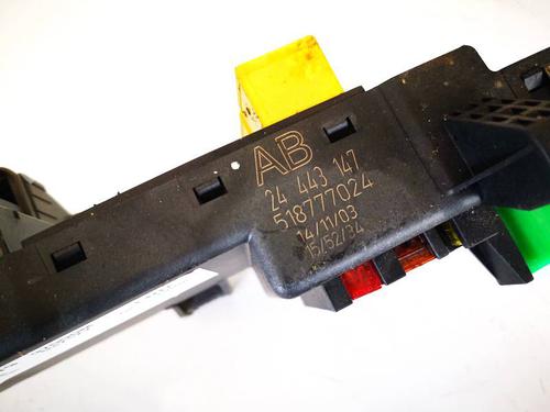 Fuse box OPEL VECTRA C (Z02) 2.2 DTI 16V (F69) | BP32572137E1 - Image 2