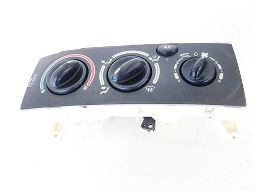 Used Climate control Climate control 35630256 35630256