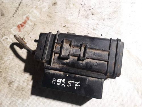 Used Fuse box Fuse box HONDA FR-V (BE) 1.8 (BE1) (140 hp) 32950103 32950103