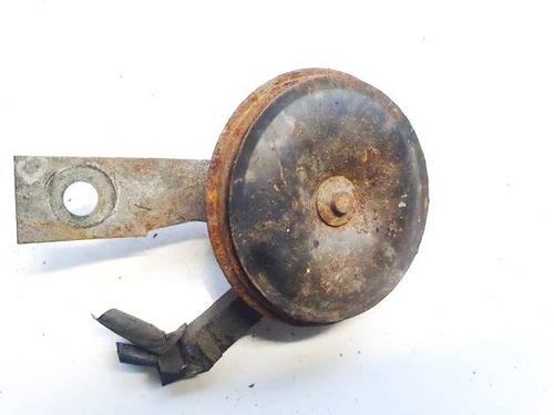horn-mitsubishi-outlander-ii-cw_w-2005-2006-2007-2008-2009-2010-2011-2012-34865749 main image