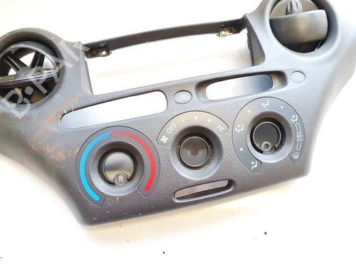 Used Air vent Air vent TOYOTA YARIS (_P1_) 1.3 (NCP10, SCP12_) (86 hp) 32580341 32580341