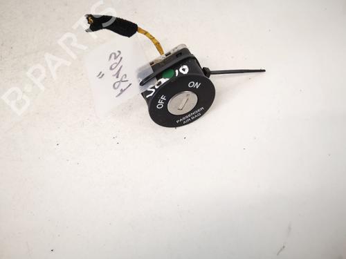 switch-hyundai-i30-estate-fd-2007-2008-2009-2010-2011-2012-32911336 main image