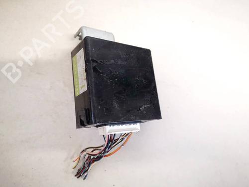 Used Electronic module Electronic module TOYOTA YARIS VERSO (_P2_) 1.3 (NCP20_, NCP22_, NCP20R, NCP22R) (84 hp) 32939142 32939142