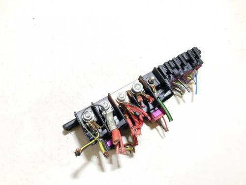 Fuse box VW PASSAT B5 Variant (3B5) 1.9 TDI Syncro/4motion | BP33082249E1 - Image 2