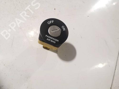 Switch KIA CEE'D Hatchback (ED) 1.6 CRDi 115 | BP37285881I30 - Image 3