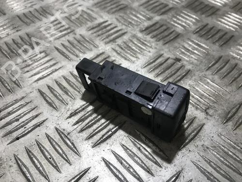 switch-mazda-6-hatchback-gg-2002-2003-2004-2005-2006-2007-2008-35702532 main image