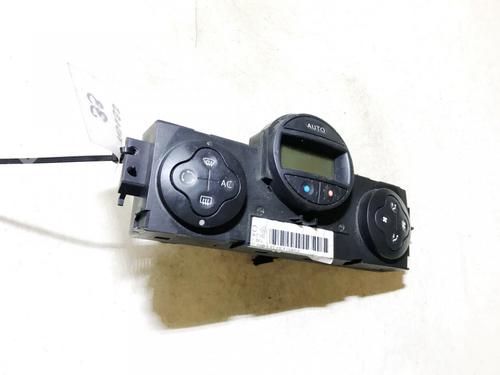 Used Climate control Climate control RENAULT SCÉNIC II (JM0/1_) 1.5 dCi (JM0F) (82 hp) 35882242 35882242