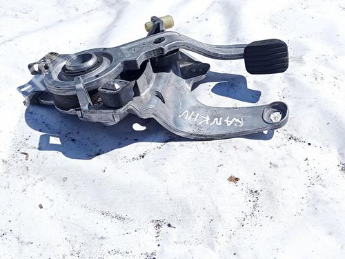 hand-brake-mercedes-benz-e-class-w211-2002-2003-2004-2005-2006-2007-2008-2009-35611895 main image