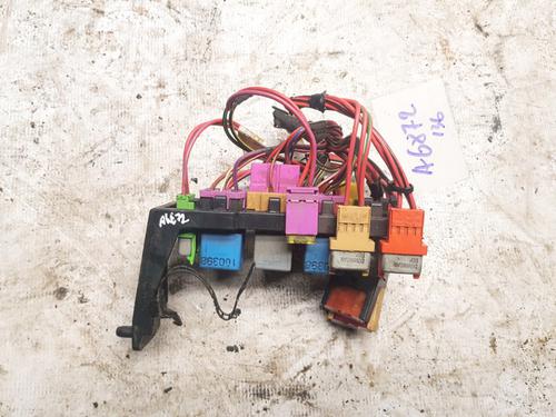Used Fuse box Fuse box AUDI A6 C5 (4B2, 4B4) 2.5 TDI quattro (150 hp) 33089828 33089828