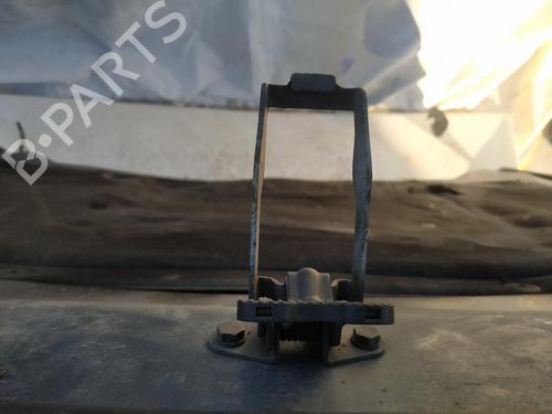 Innvendig håndtak Innvendig håndtak SAAB 9-3 (YS3F, E79, D79, D75) 1.9 TiD (150 hp) 35573598 35573598